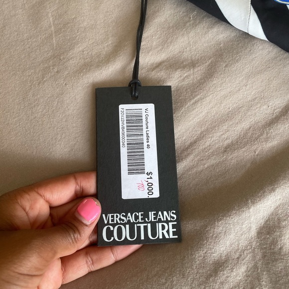 Brand new Versace summer dress - Picture 4 of 8